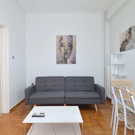 A Cozy Minimal Apartment At Koukaki, Dimitrako... أثينا المظهر الخارجي الصورة