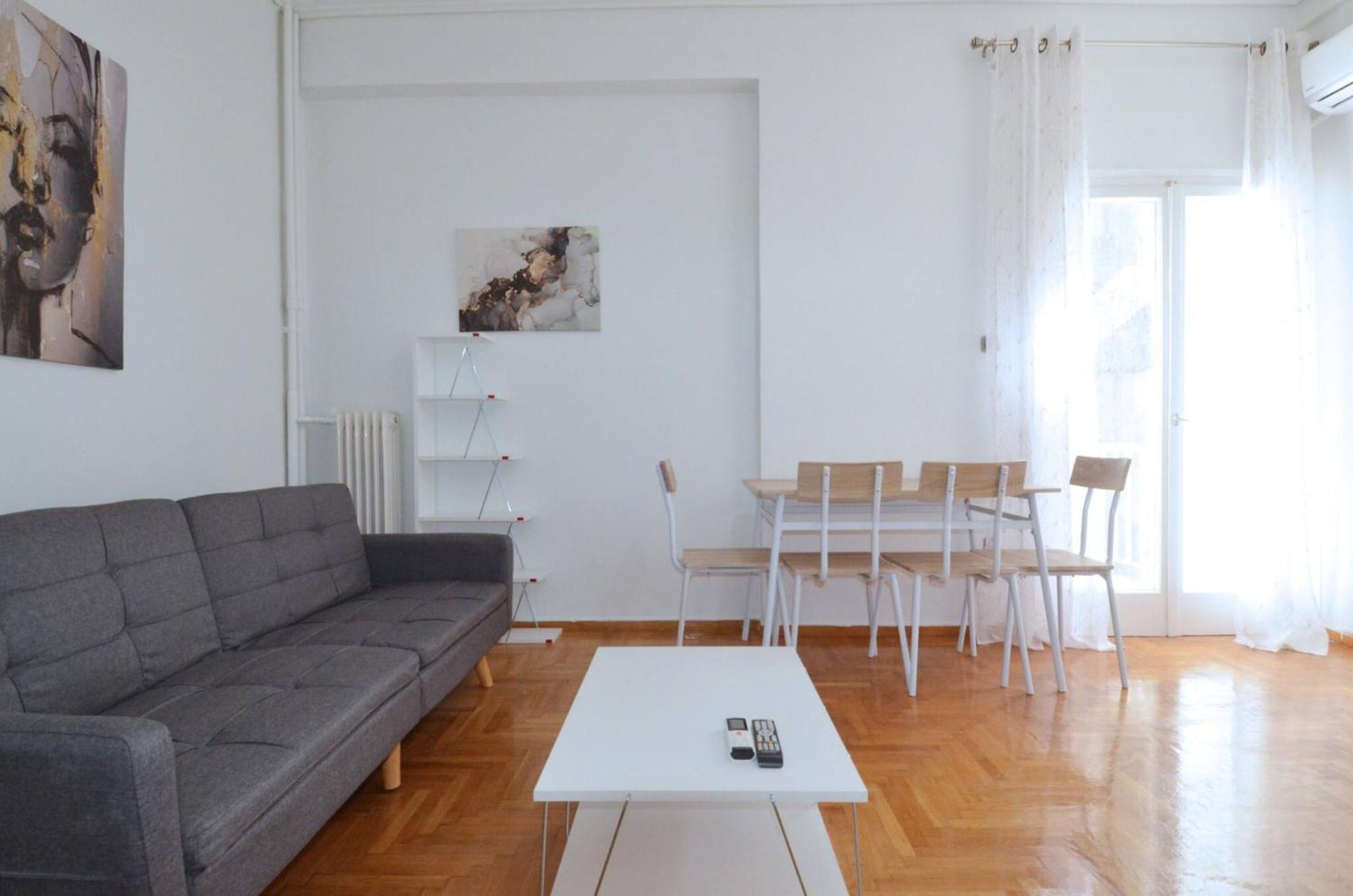 A Cozy Minimal Apartment At Koukaki, Dimitrako... أثينا المظهر الخارجي الصورة